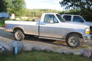 2014 August 10 2 old truck 2996 Ford.jpg