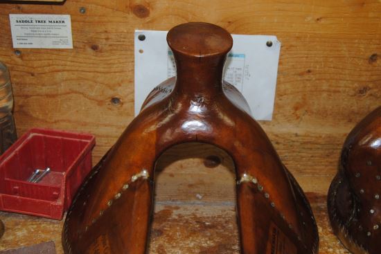 2014 Dec 13 5 8 inch Wade saddle tree.jpg