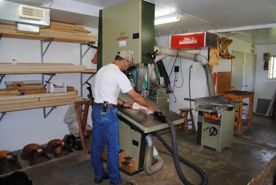 2014_Sept_30_1_inside_saddle_tree_shop.jpg