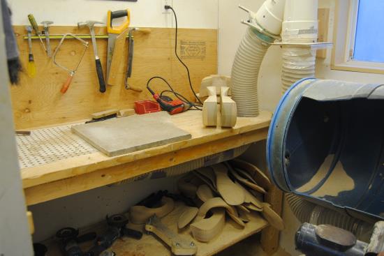 2015 Jan 31 4 work bench in the dirty room.jpg